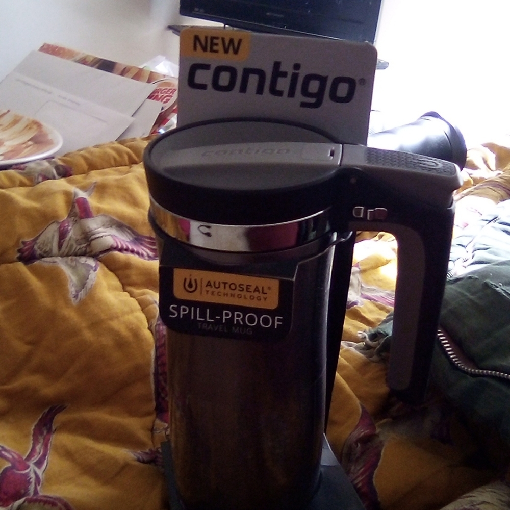 Contigo bottle hot or cold.  22oz.